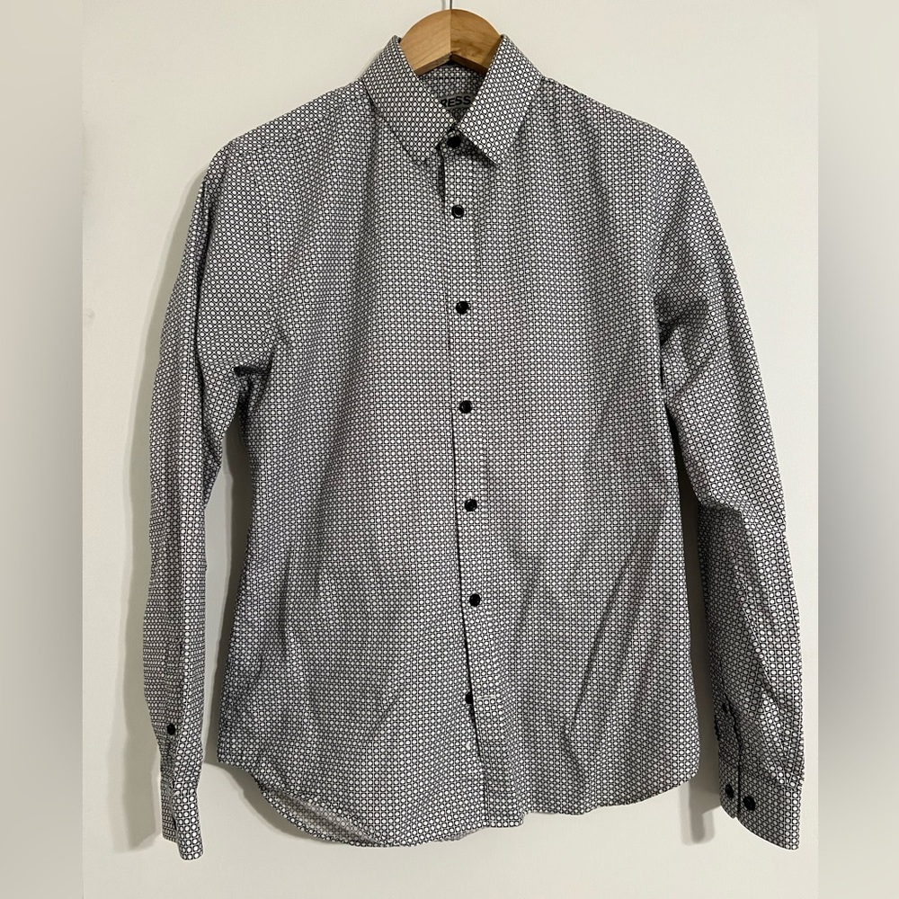 EXPRESS Men’s collared dress button down shirt size small 14-14 1/2